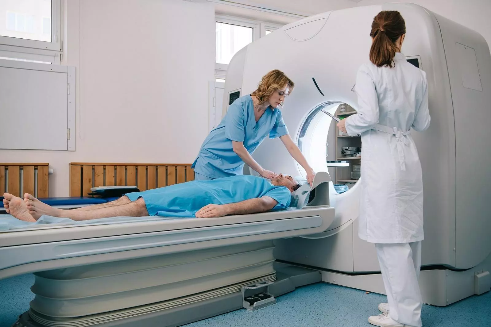 przygotowanie pacjenta do tomografii